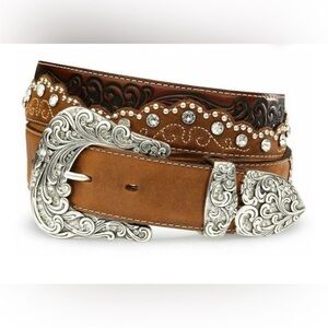 NWT TONY LAMA Women's leather and crystal belt